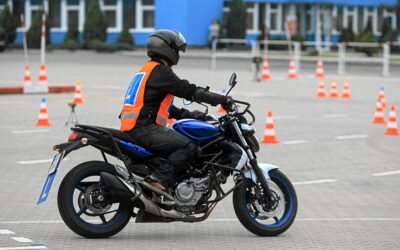 Prawo jazdy na motocykl — co powinieneś mieć, rozpoczynając kurs w Nauce Jazdy Bytom?