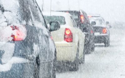 Dlaczego warto rozpocząć kurs prawa jazdy zimą?