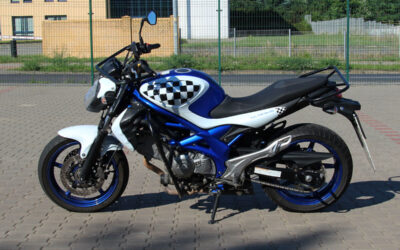 Dlaczego warto zdać teorię na prawo jazdy kat. A zimą, jeszcze przed startem sezonu motocyklowego?