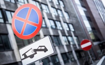 „Różnice między zatrzymaniem a postojem”