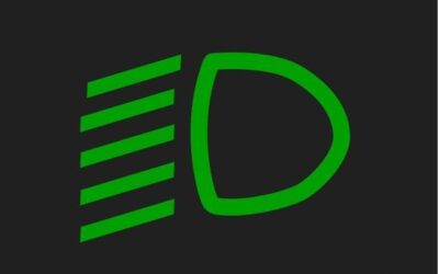 Kiedy musimy używać świateł mijania?