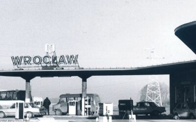 Historyczne stacje paliw przy autostradach w Polsce. Tylko trzy takie obiekty nadal działają